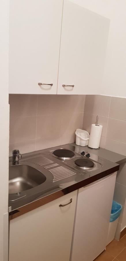 City Apartment Amfora Pola Esterno foto